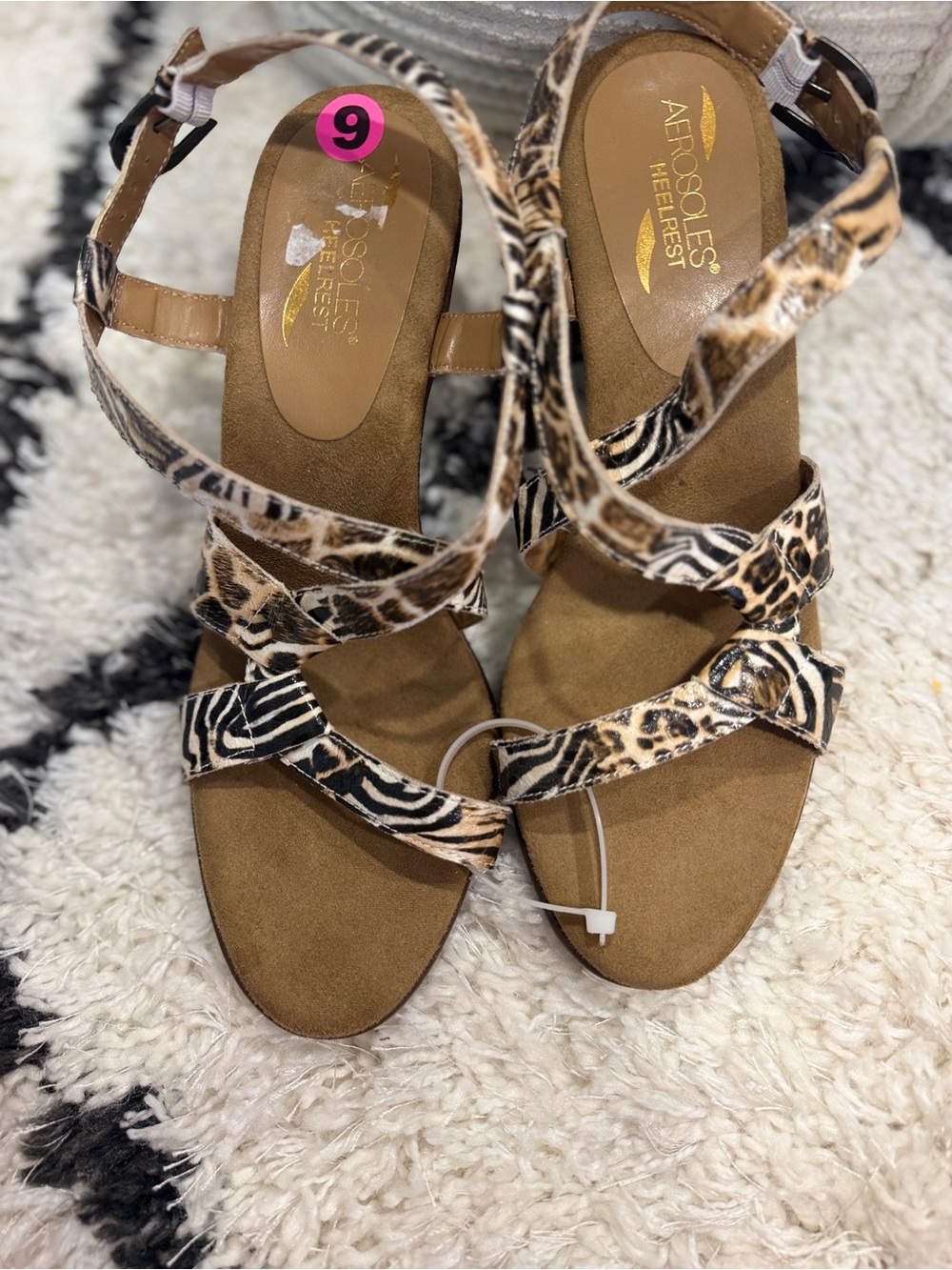 Aerosoles Heel Rest Mixed Animal Print Strappy Slingback Sandals Size 9 - Picture 3 of 11